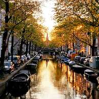 The Pavilions Amsterdam, The Toren