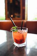 The Pavilions Amsterdam, The Toren