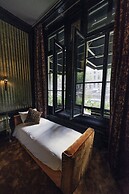 The Pavilions Amsterdam, The Toren