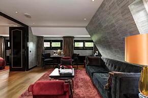 The Pavilions Amsterdam, The Toren