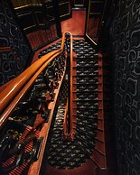 The Pavilions Amsterdam, The Toren