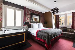 The Pavilions Amsterdam, The Toren