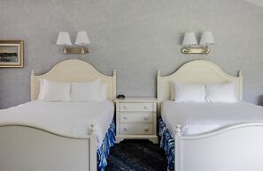 Blue Rock Resort