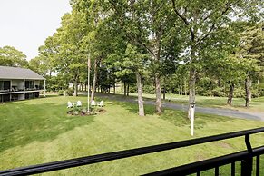 Blue Rock Resort