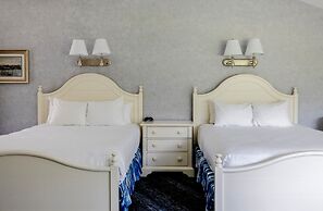 Blue Rock Resort