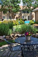 Best Western Plus Ramkota Hotel