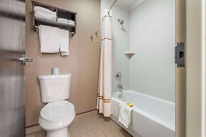 Best Western Plus Ramkota Hotel