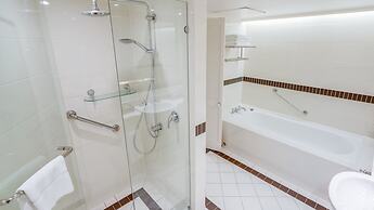 InterContinental Sanctuary Cove Resort by IHG