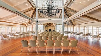 InterContinental Sanctuary Cove Resort by IHG
