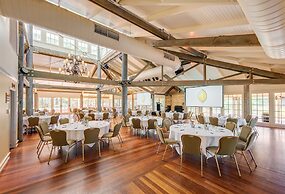 InterContinental Sanctuary Cove Resort by IHG