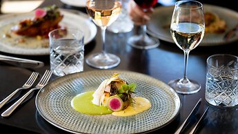 InterContinental Sanctuary Cove Resort by IHG