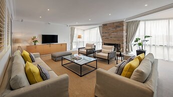 InterContinental Sanctuary Cove Resort by IHG