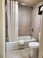 Crossroads Hotel & Watertown Event Center