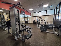 Crossroads Hotel & Watertown Event Center