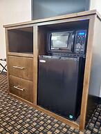 Crossroads Hotel & Watertown Event Center