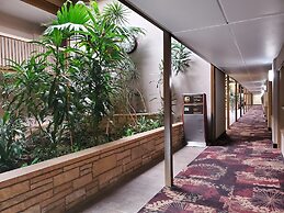 Crossroads Hotel & Watertown Event Center