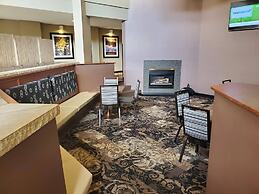 Crossroads Hotel & Watertown Event Center