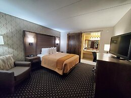 Crossroads Hotel & Watertown Event Center