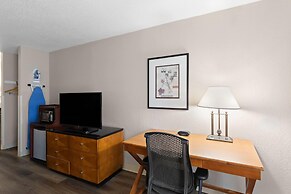 Baymont by Wyndham Knoxville I-75