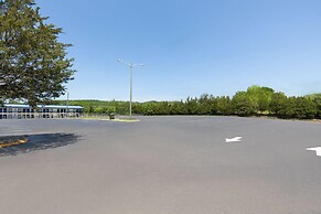 Baymont by Wyndham Knoxville I-75