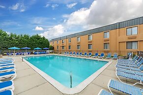 Clarion Hotel & Conference Center Toms River
