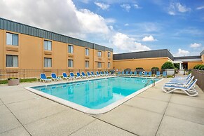 Clarion Hotel & Conference Center Toms River