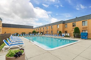 Clarion Hotel & Conference Center Toms River