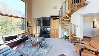 Vail Residences at Cascade Village, a Destination by Hyatt Residence