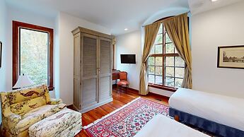 Vail Residences at Cascade Village, a Destination by Hyatt Residence