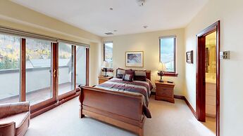 Vail Residences at Cascade Village, a Destination by Hyatt Residence