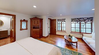 Vail Residences at Cascade Village, a Destination by Hyatt Residence