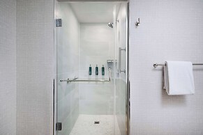 DoubleTree by Hilton Chatsworth