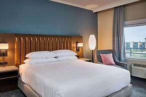 DoubleTree by Hilton Chatsworth