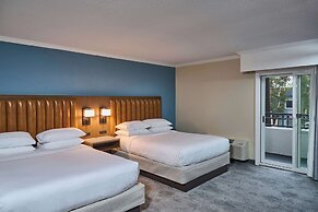 DoubleTree by Hilton Chatsworth