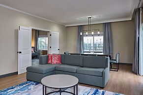 DoubleTree by Hilton Chatsworth