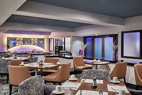 DoubleTree by Hilton Chatsworth