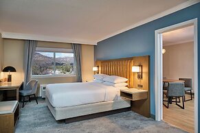 DoubleTree by Hilton Chatsworth