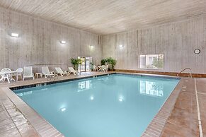 Quality Suites Moab near Arches National Park