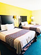 Rodeway Inn & Suites
