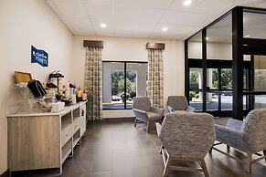 Clarion Pointe Sylva near Cherokee Area