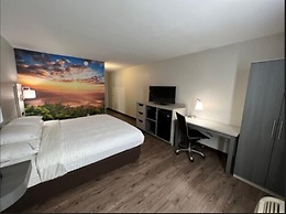 Clarion Pointe Sylva near Cherokee Area