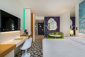 Hotel N'vY