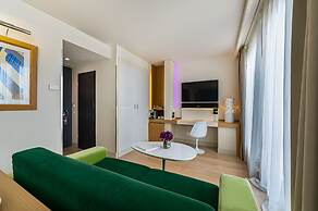 Hotel N'vY