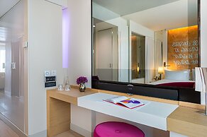 Hotel N'vY