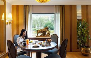 Trident, Bhubaneswar