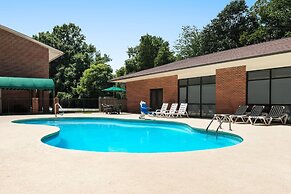 Days Inn by Wyndham Lexington