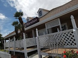 Clarion Inn Near China Lake Naval Station