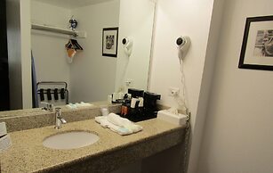 Clarion Inn Near China Lake Naval Station