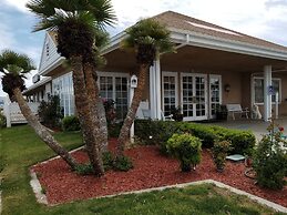 Clarion Inn Near China Lake Naval Station