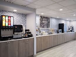 AmericInn by Wyndham Woodstock IL